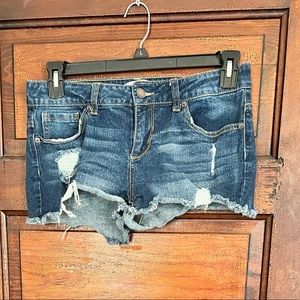 No Boundaries | Ripped Jean Shorts Size 13